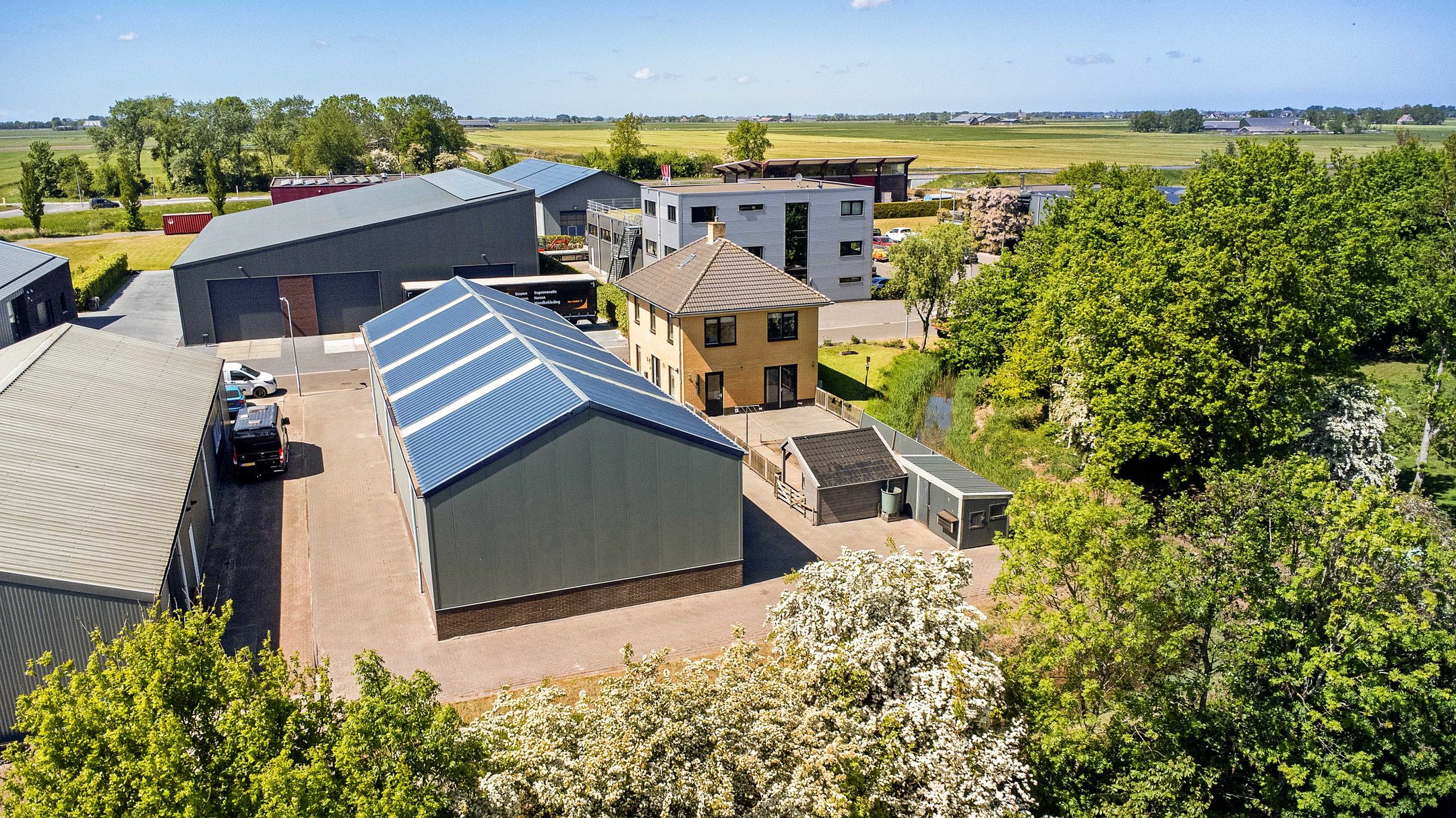 Photo 51 of Boerfinne 4