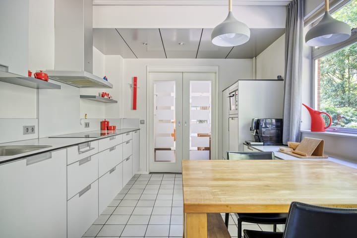 Photo 43 of Zweerslaan 9