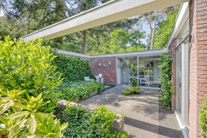 Photo 92 of Zweerslaan 9