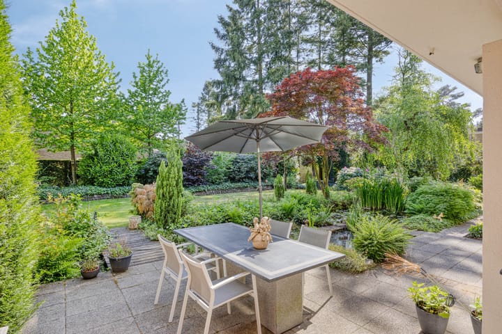 Photo 86 of Zweerslaan 9