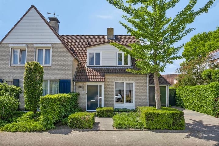 Foto 2 van Zomereik 13