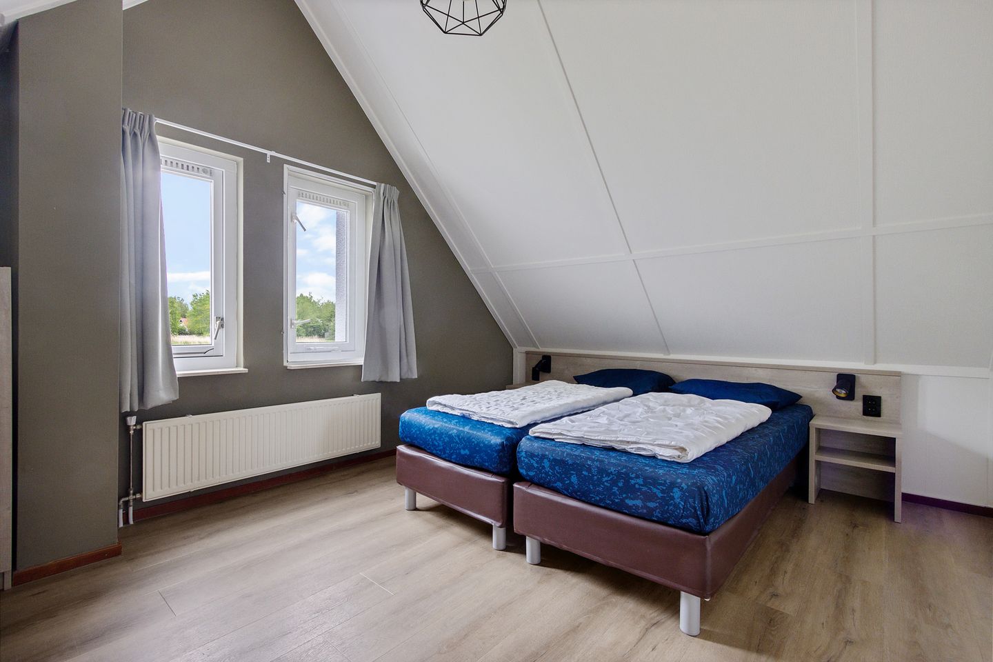 Foto 19 van De Rug 3-58