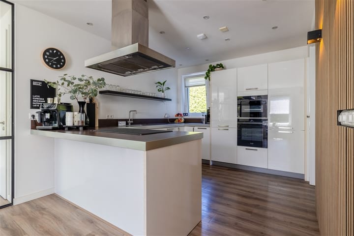 Foto 25 van Sadelijnstraat 15