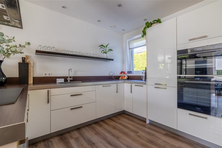 Foto 26 van Sadelijnstraat 15