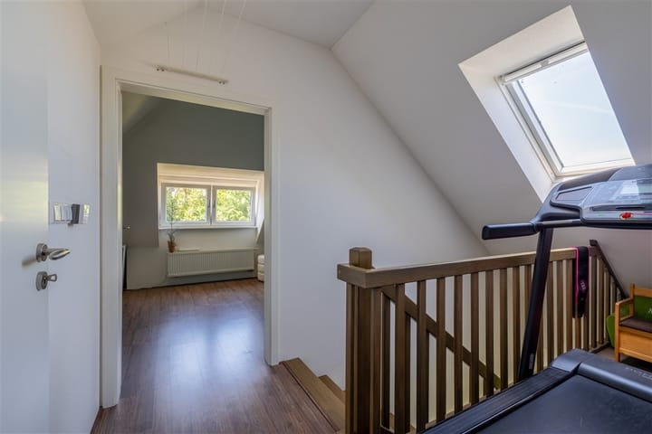 Foto 50 van Sadelijnstraat 15