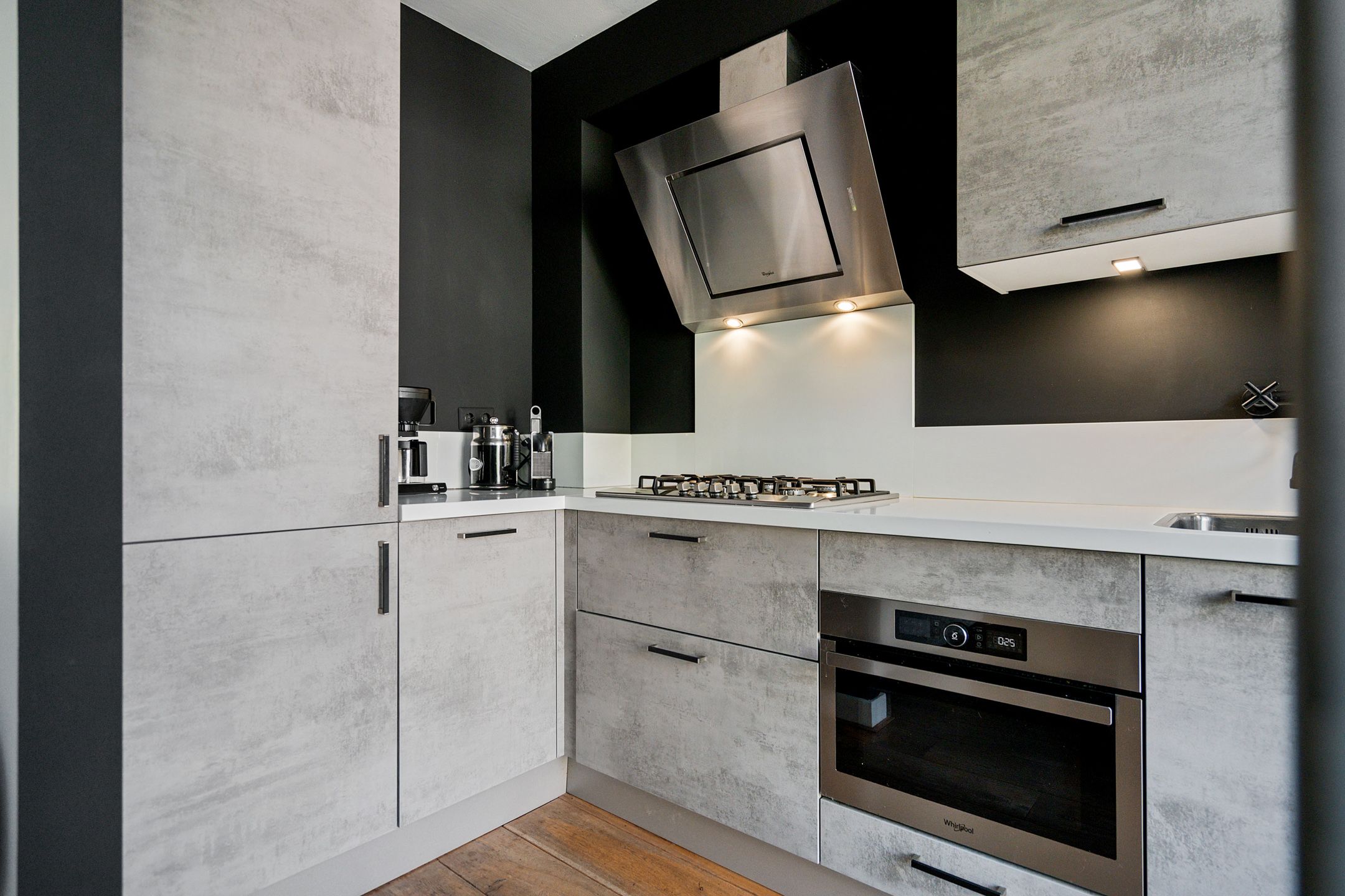 Foto 15 van Van Dijkstraat 25