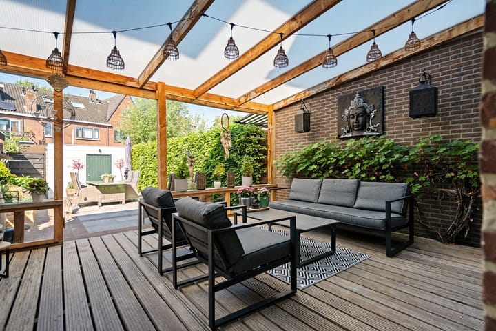 Foto 34 van Van Dijkstraat 25