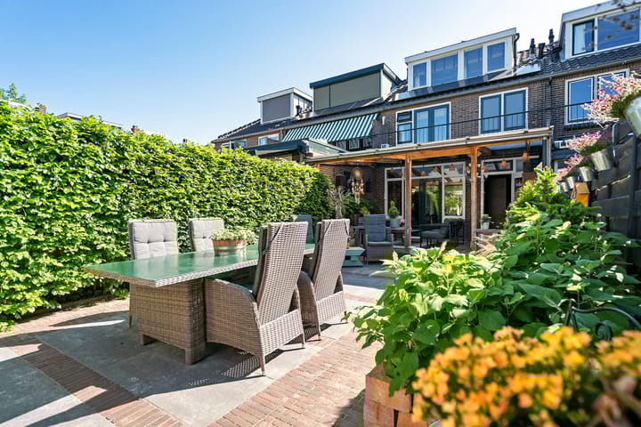 Foto 40 van Van Dijkstraat 25