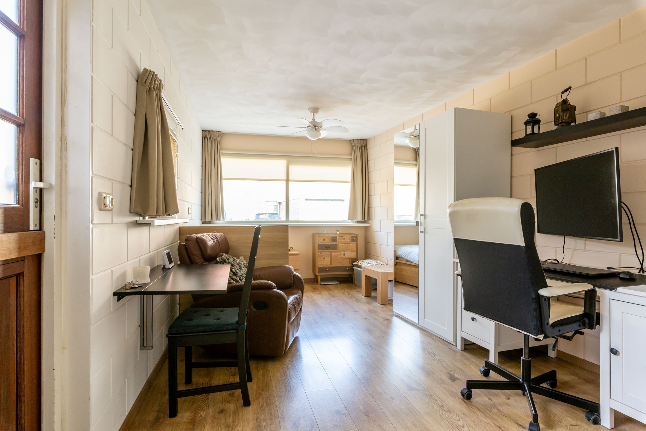 Photo 15 of Schoener 49 32
