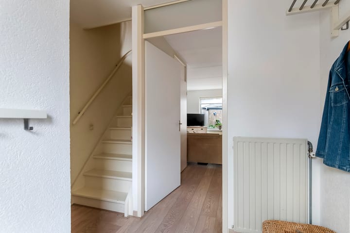 Foto 15 van Burgemeester de Bruynstraat 35