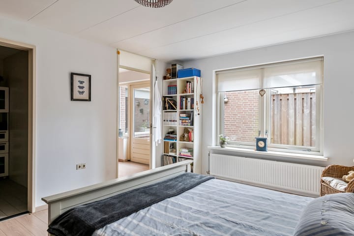 Foto 25 van Burgemeester de Bruynstraat 35