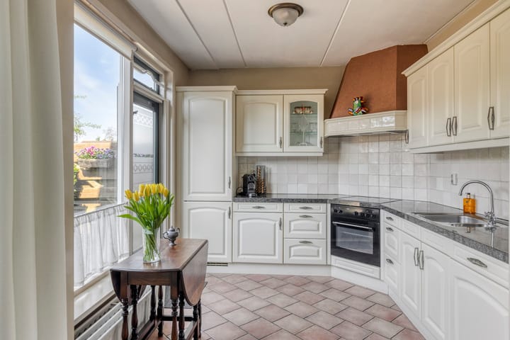 Foto 9 van Ceramstraat 5