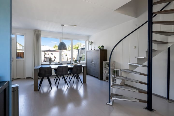 Foto 10 van Karperlaan 16