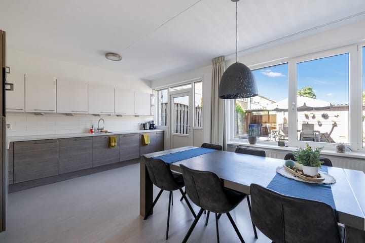 Foto 14 van Karperlaan 16