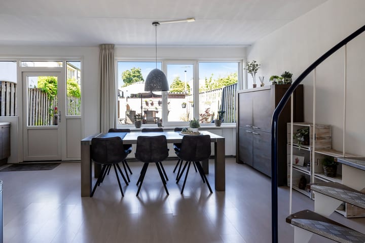 Foto 11 van Karperlaan 16