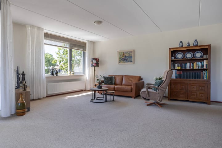 Foto 9 van Keizersmantel 345