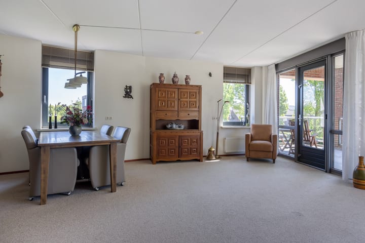 Foto 14 van Keizersmantel 345