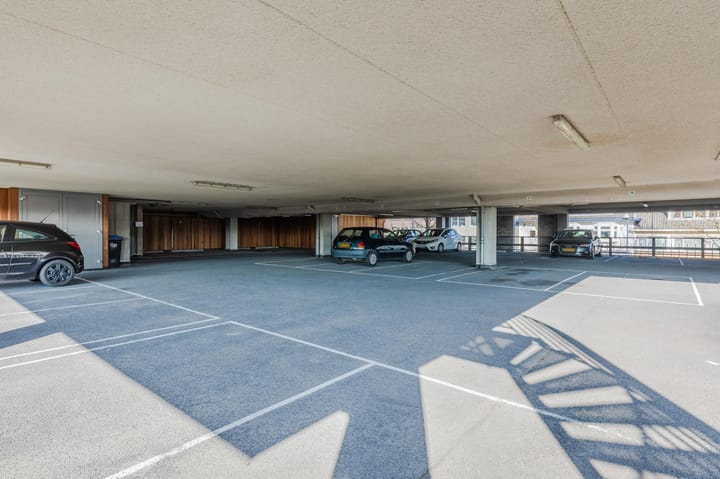 Foto 26 van Leenderweg 62