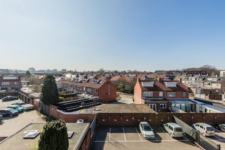 Foto 33 van Leenderweg 62