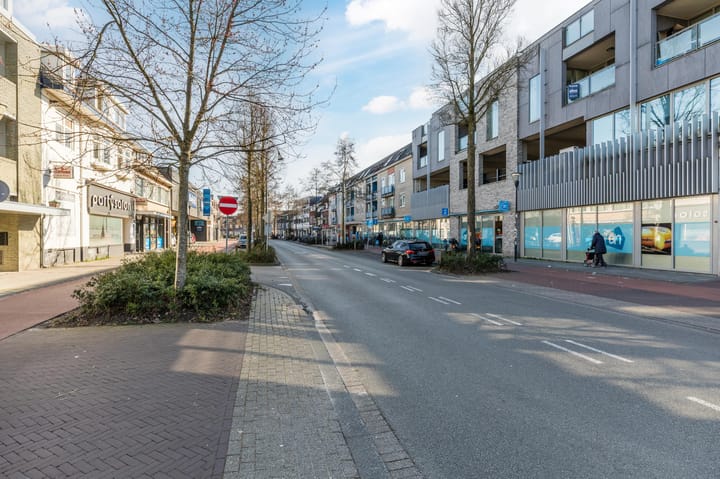 Foto 44 van Leenderweg 62