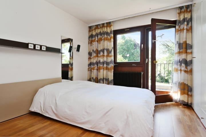 Photo 28 of Valkenburgerweg 69