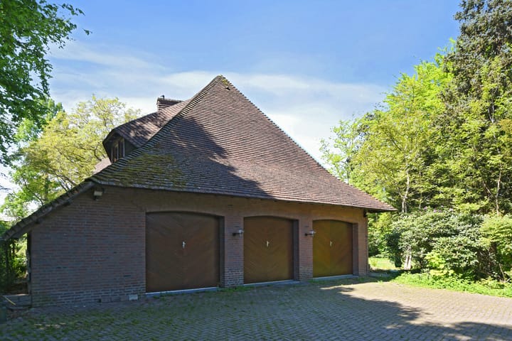 Photo 34 of Valkenburgerweg 69