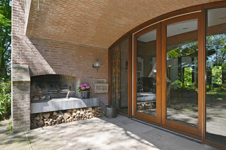 Photo 37 of Valkenburgerweg 69