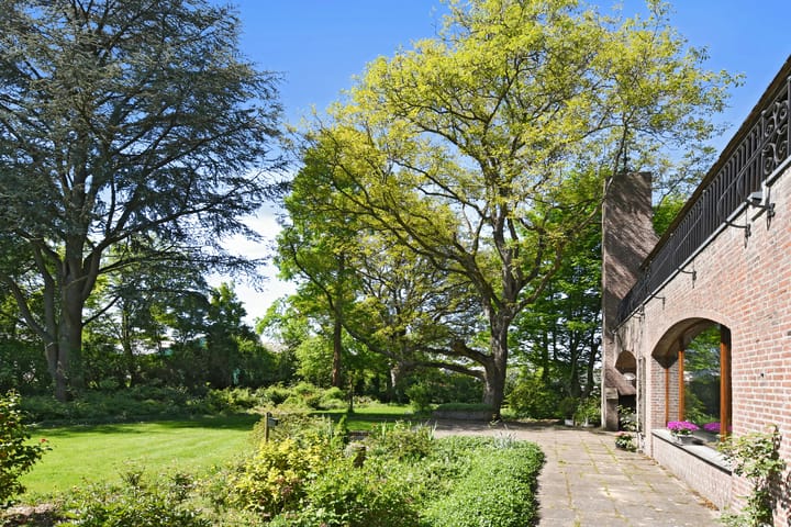 Photo 39 of Valkenburgerweg 69