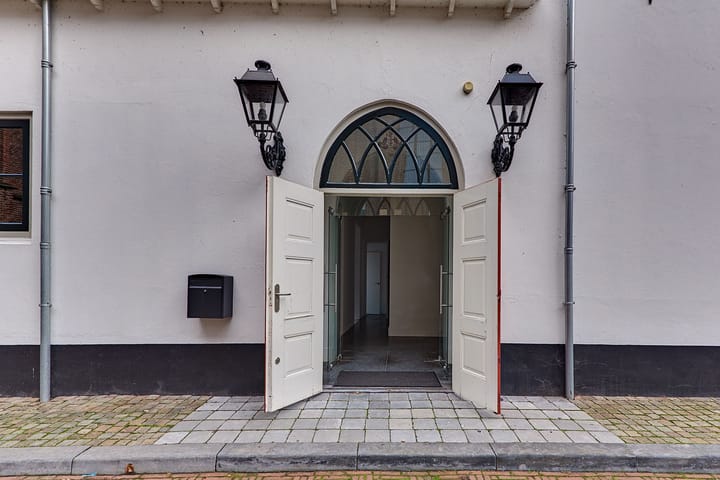 Foto 7 van Kerkplein 11