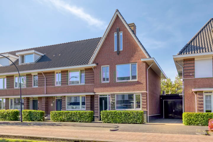 Foto 1 van Vriezenveenstraat 28