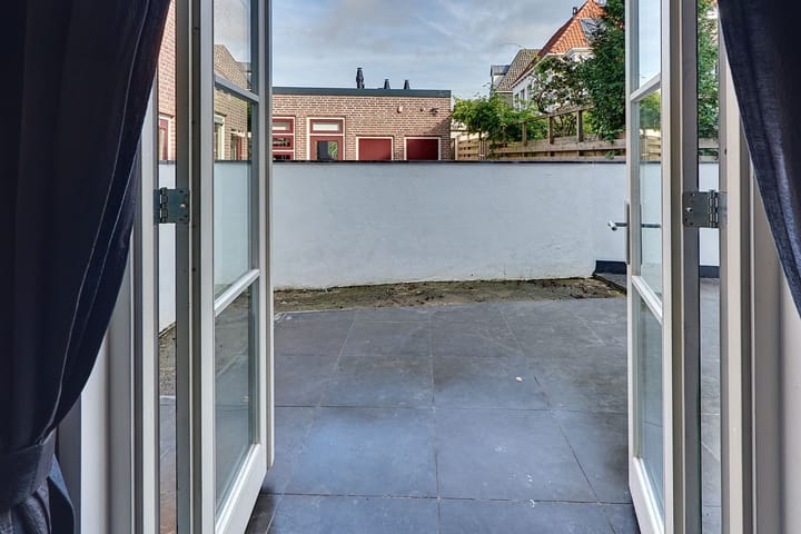 Foto 14 van Kerkplein 11