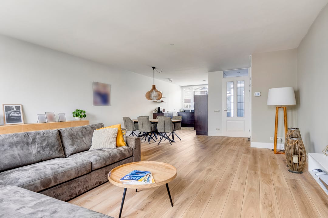 Photo 13 of Vriezenveenstraat 28