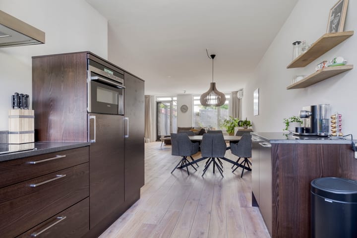 Foto 3 van Vriezenveenstraat 28