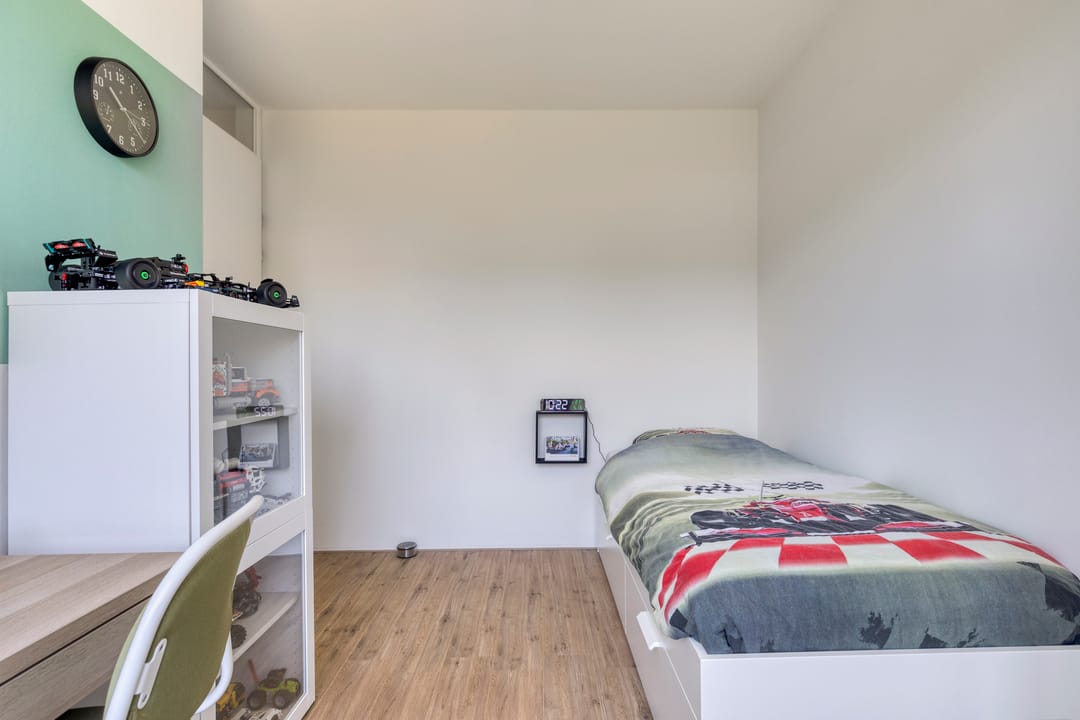 Photo 22 of Vriezenveenstraat 28