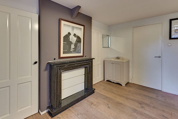 Foto 37 van Kerkplein 11