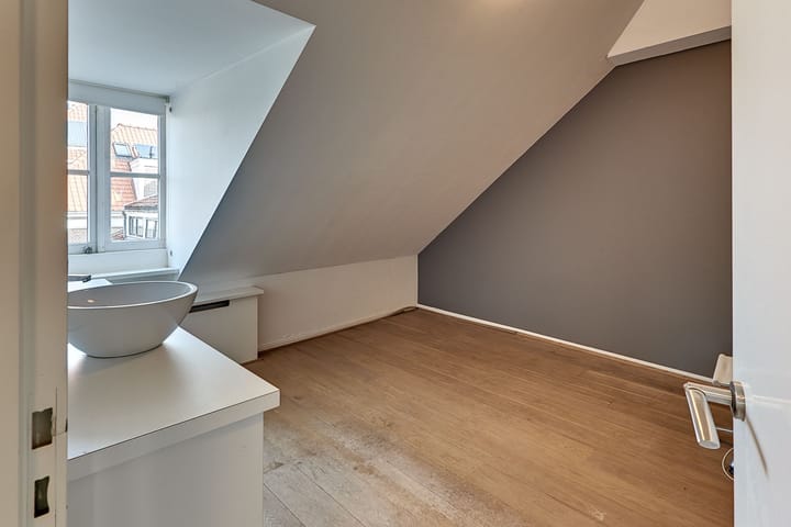 Foto 39 van Kerkplein 11