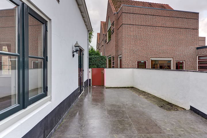 Foto 47 van Kerkplein 11