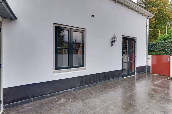 Foto 48 van Kerkplein 11