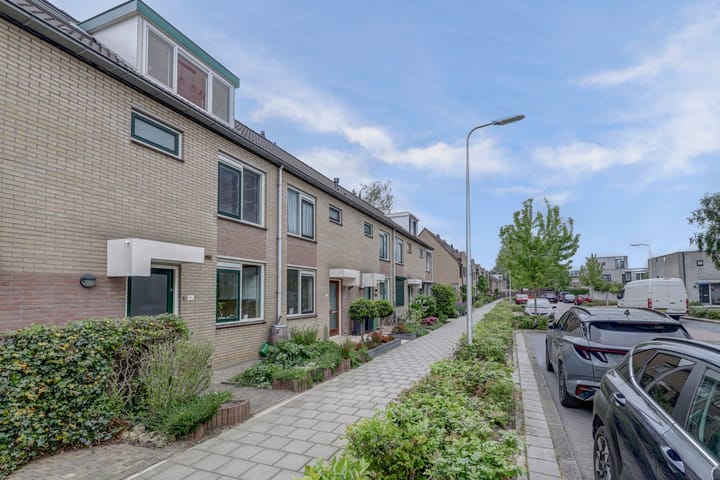 Foto 35 van Wilhelmina van Pruisenlaan 105