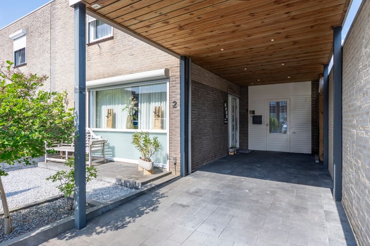 Foto 9 van Burg. Onlandstraat 2