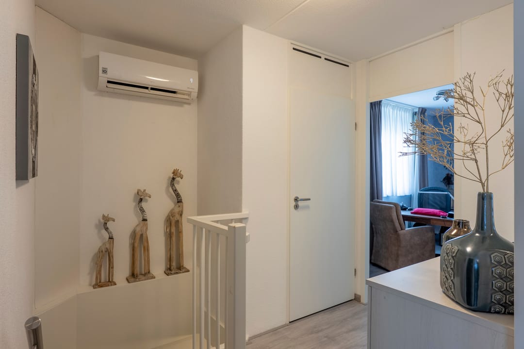 Foto 26 van Burg. Onlandstraat 2