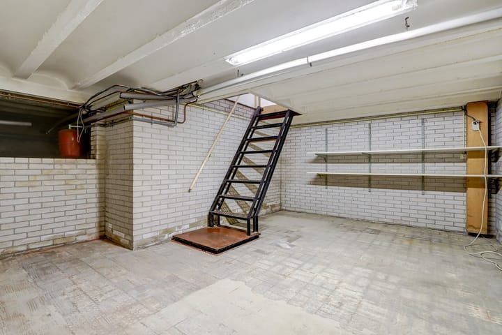 Foto 42 van Leeuwerikstraat 23