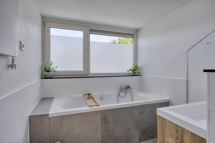 Photo 33 of Lijsterbeslaan 32