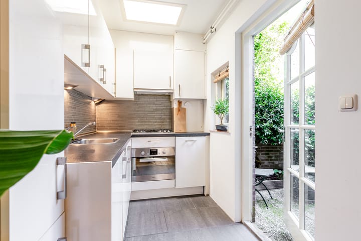 Foto 10 van Lange Annastraat 12-A