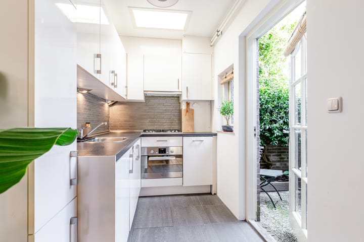 Foto 12 van Lange Annastraat 12-A