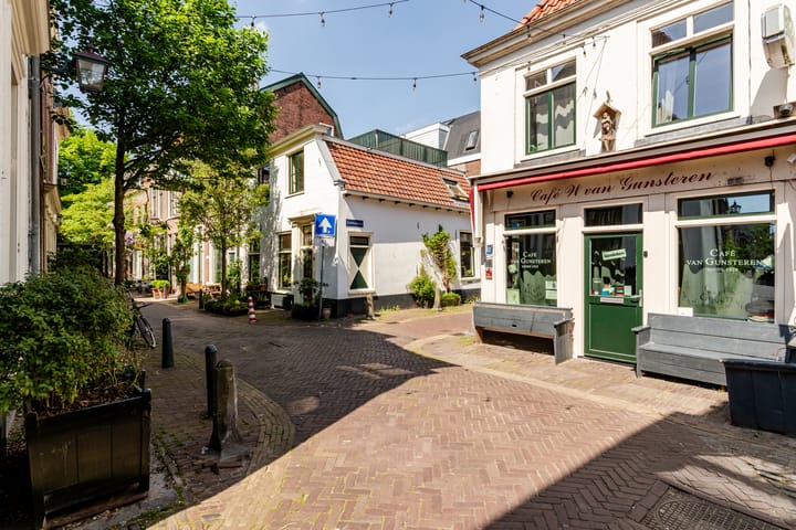 Foto 27 van Lange Annastraat 12-A