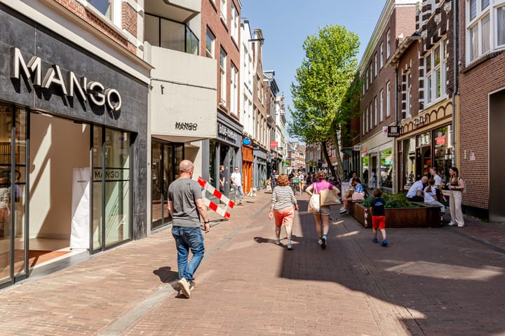 Foto 33 van Lange Annastraat 12-A