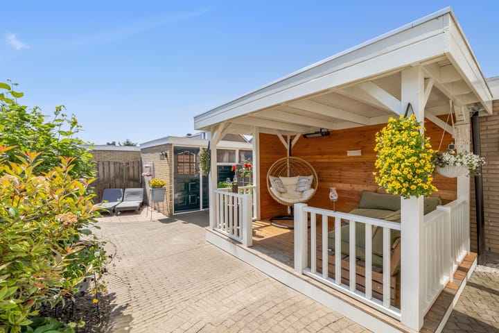 Foto 5 van Bloemendaele 17