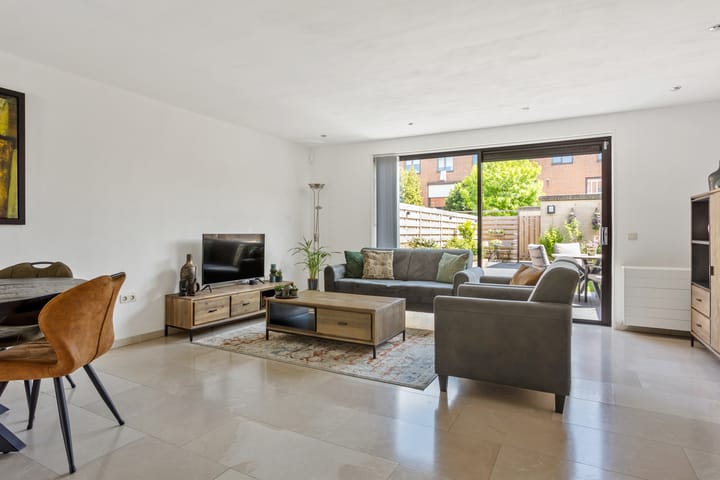 Foto 4 van Pernisstraat 104