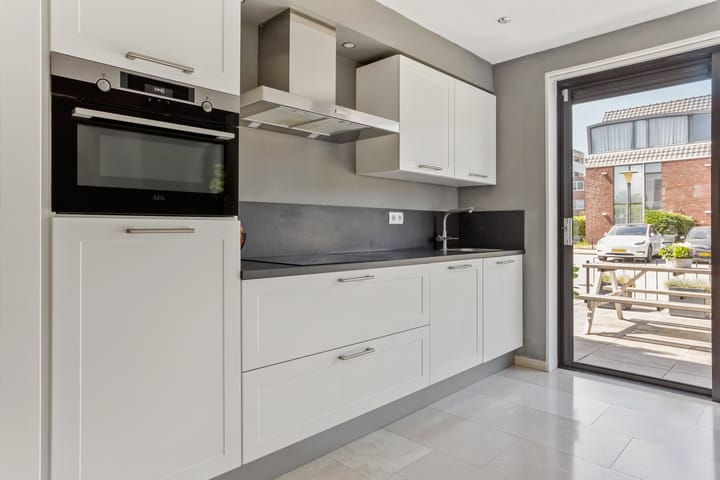 Foto 7 van Pernisstraat 104